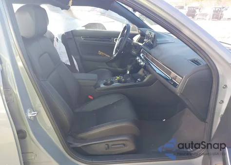 2025 Honda Civic Hybrid Sport/Sport Touring z USA, uszkodzony, nr VIN 2HGFE4F88SH339430